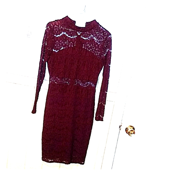 Dress - Picture 1 of 1